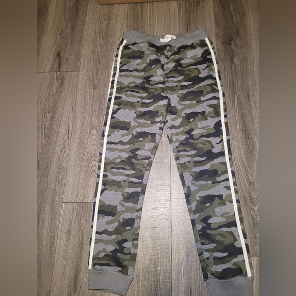 The children's place camo sweatpants size XXL (16) - Picture 1 of 7